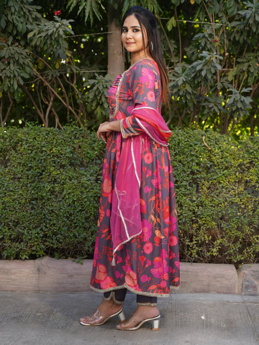 SCARLET STENCIL STEEL ANARKALI SET - Silaye