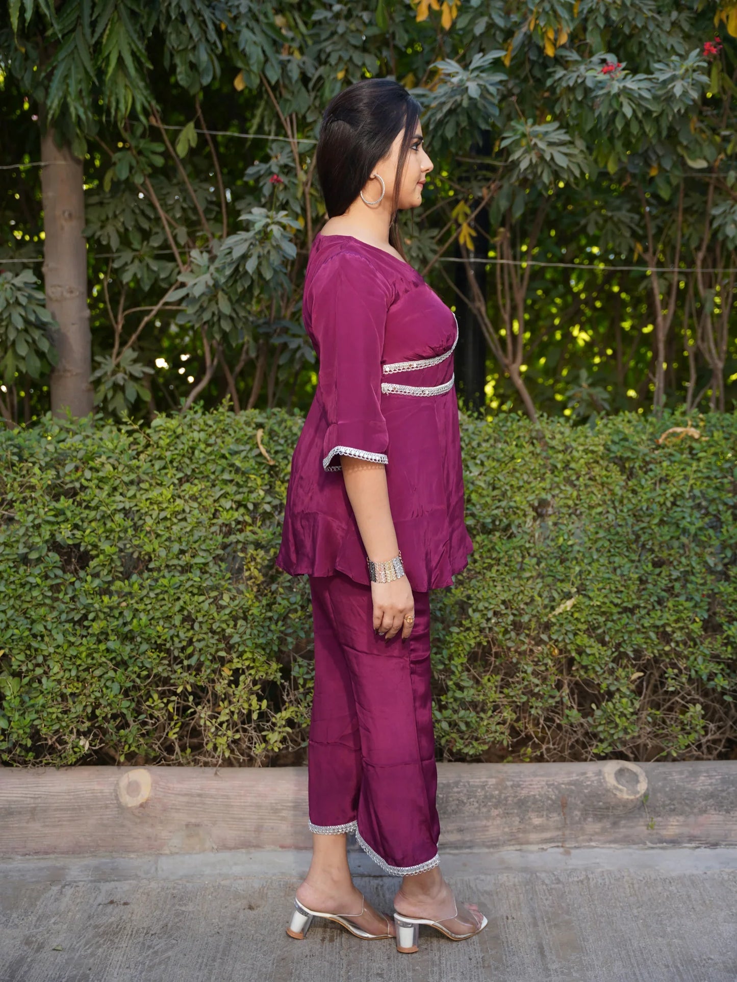 GRAPEWINE GLIMMER MIRROR EMBELLISHED SET - Silaye