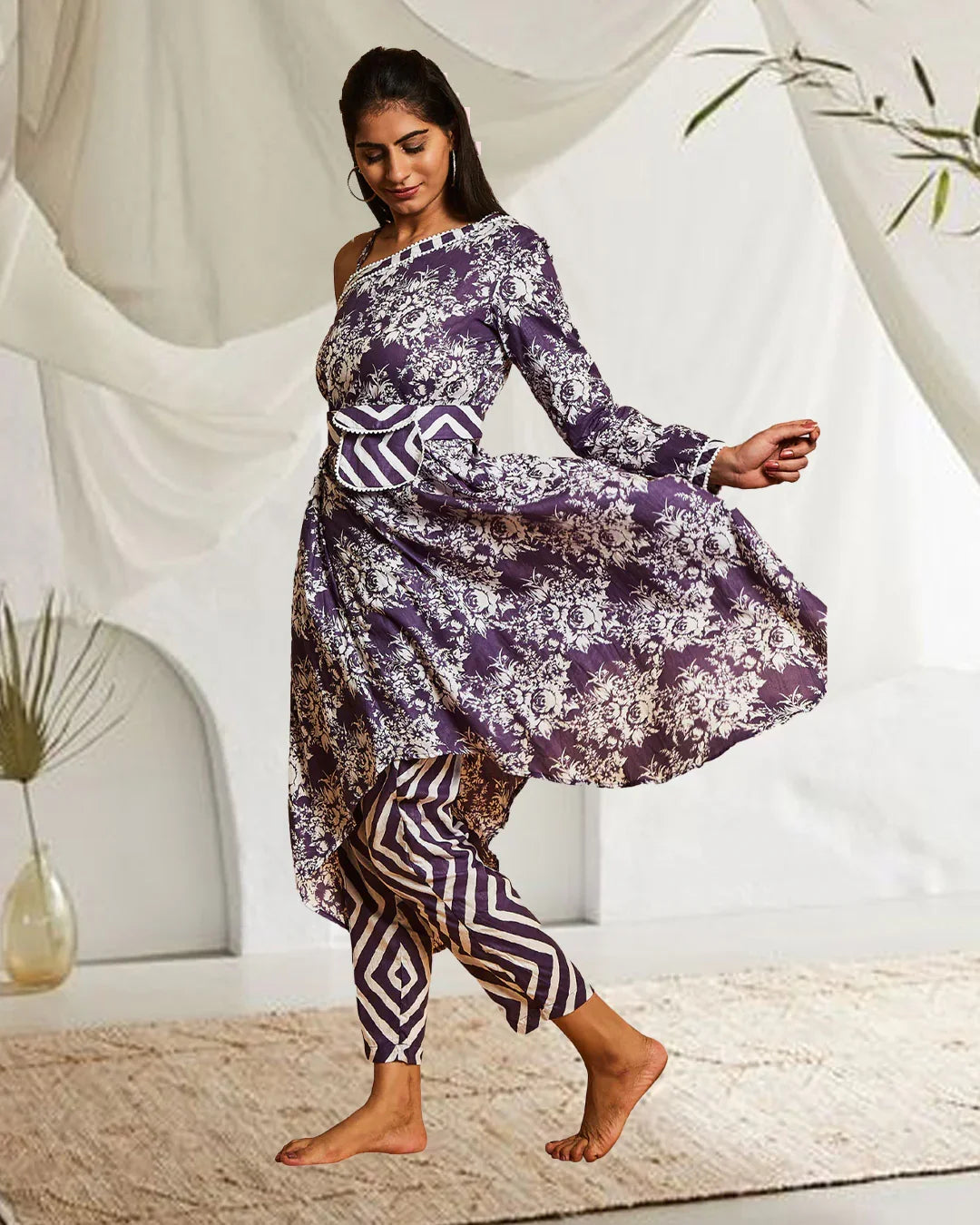 VIOLET SPRING CLASSIC GO –TO SET - Silaye